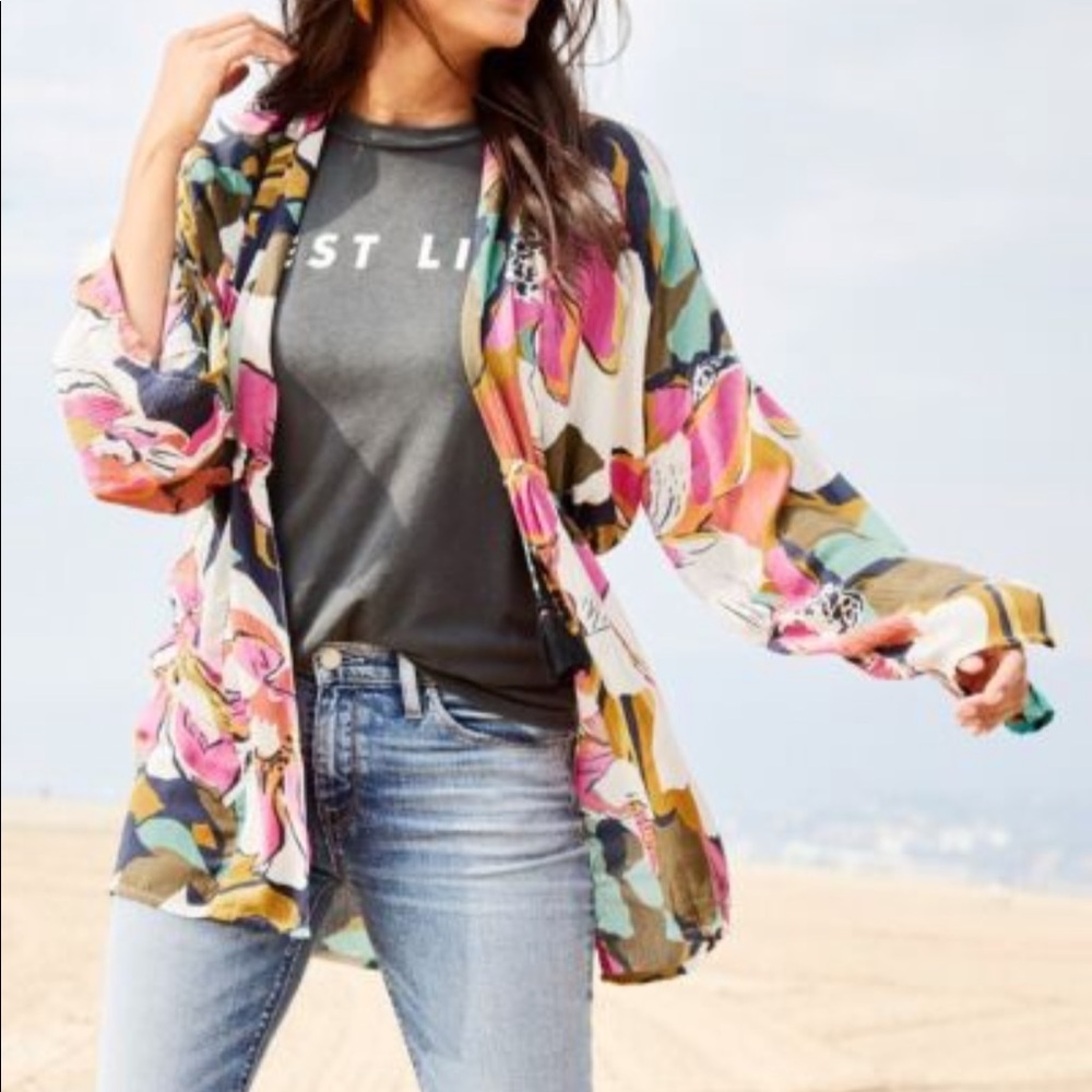 Billabong. Kimono Small/medium
